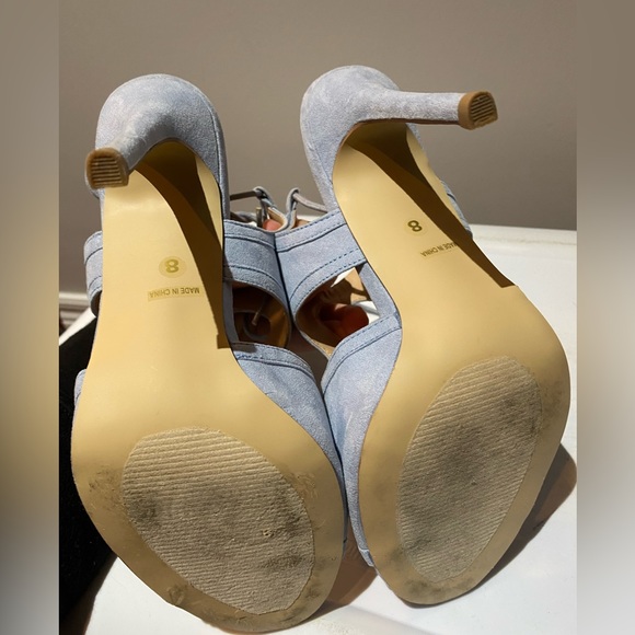 Light blue grayish high heels, lace up to tie size 8 - Picture 9 of 13